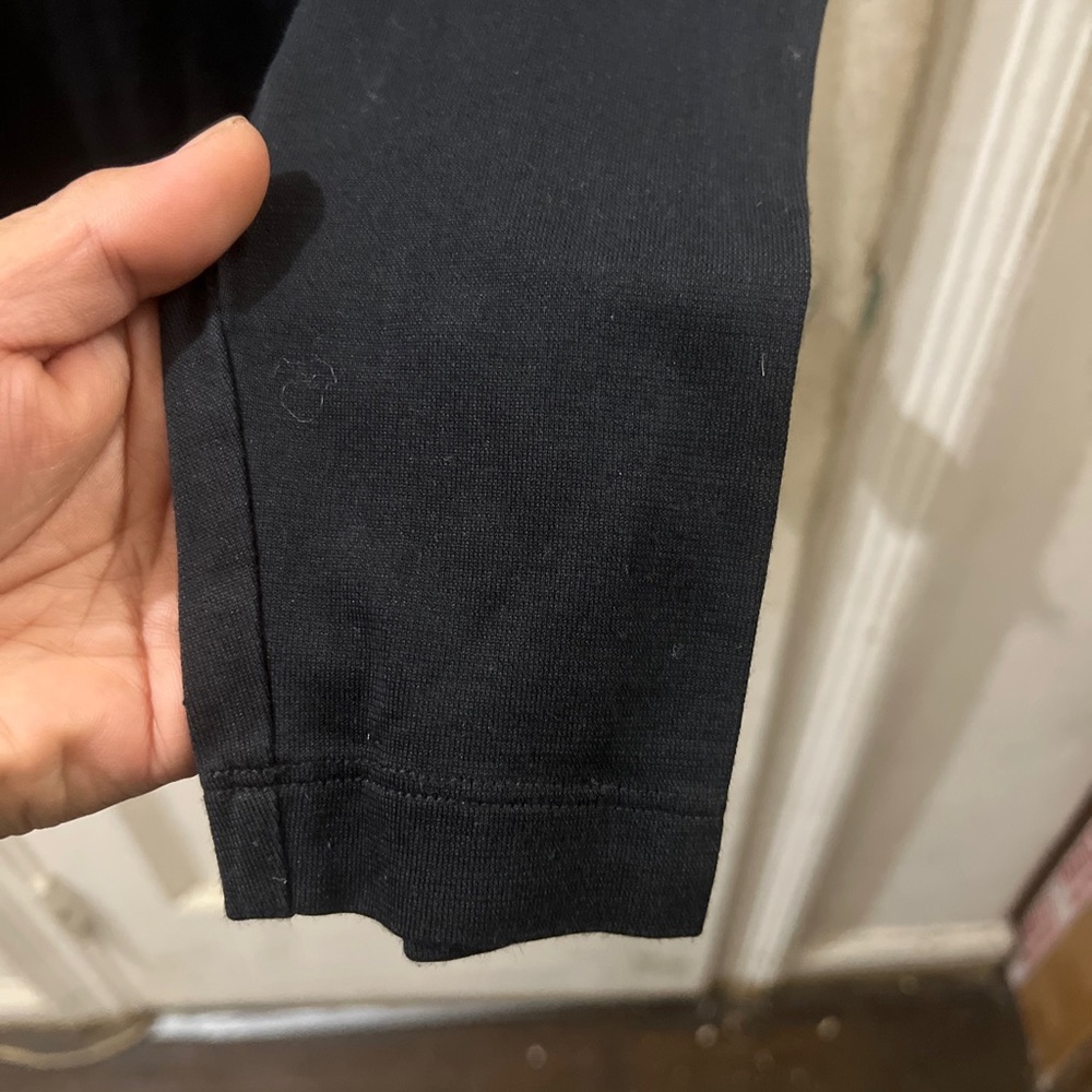 Theory Womans 1/4 Button Up Black Long Sleeves Si… - image 5